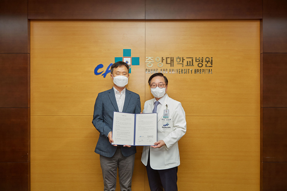 최우식대표&권정택병원장
