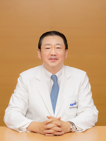 이철희_광명병원장_2(350px).jpg